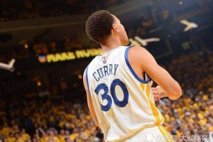  库里三分球数超越雷阿伦  